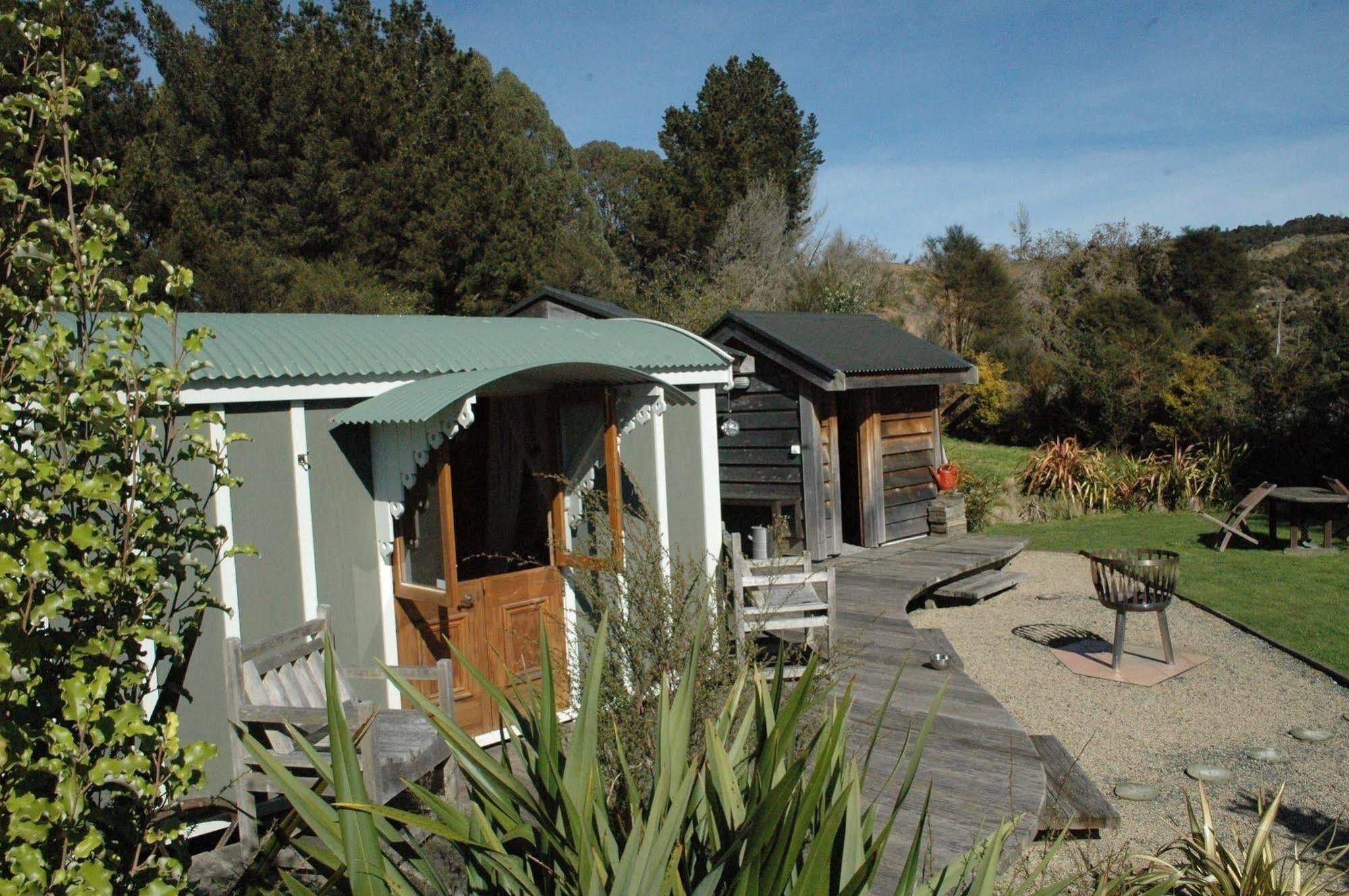 Karamu Valley Lodge Bagian luar foto