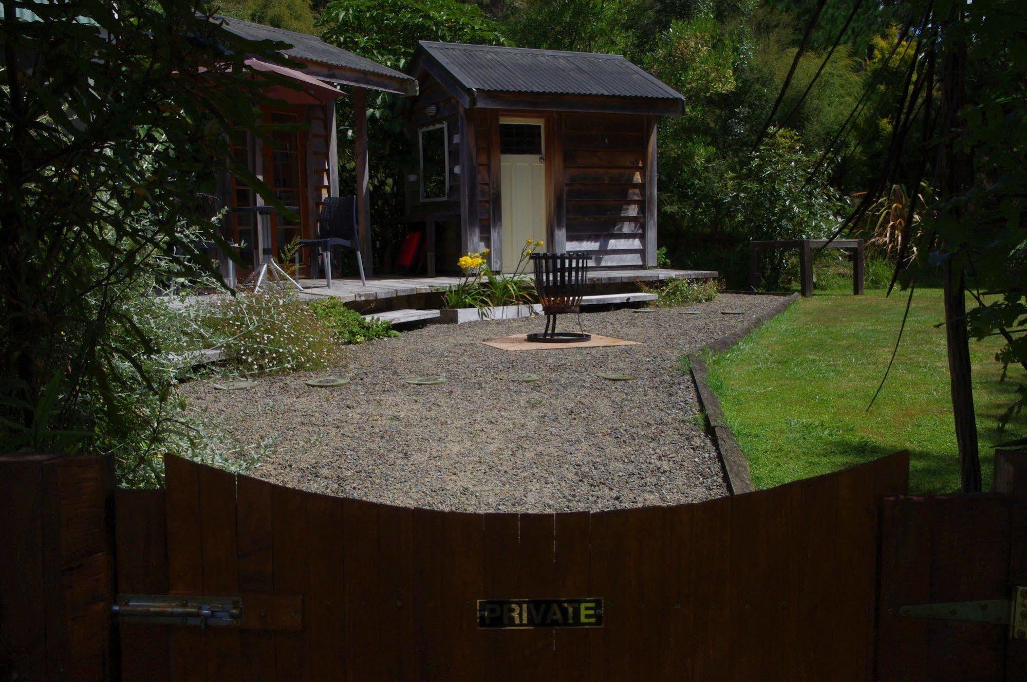 Karamu Valley Lodge Bagian luar foto